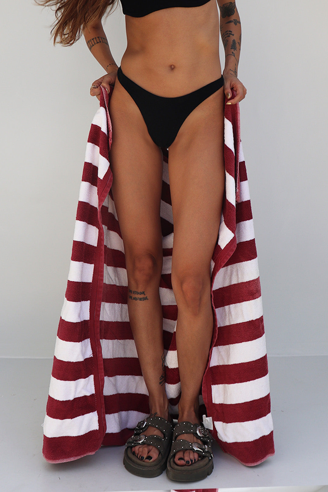 BIKINI BOTTOM ASTRAL MALHA BLACK