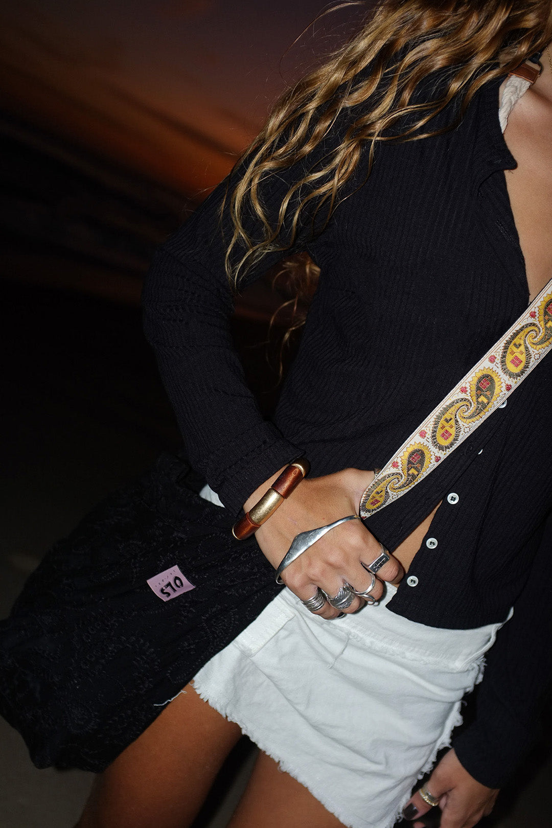 BOLSA FOXY SARJA BORDADA CASHMERE BLACK