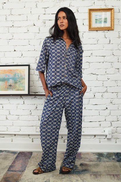 CAMISA BISOUS ALGODÃO BORDADO BLUE